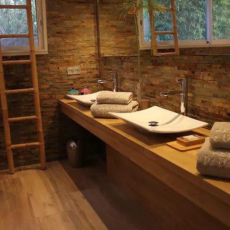 Les Voiles De Valescure D'hotes Et Son Espace Bien Etre Saint-Raphaël