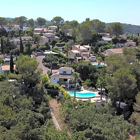 Les Voiles De Valescure D'hotes Et Son Espace Bien Etre Panzió 4*