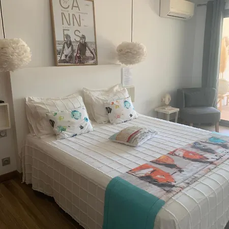 Les Voiles De Valescure Bed & Breakfast